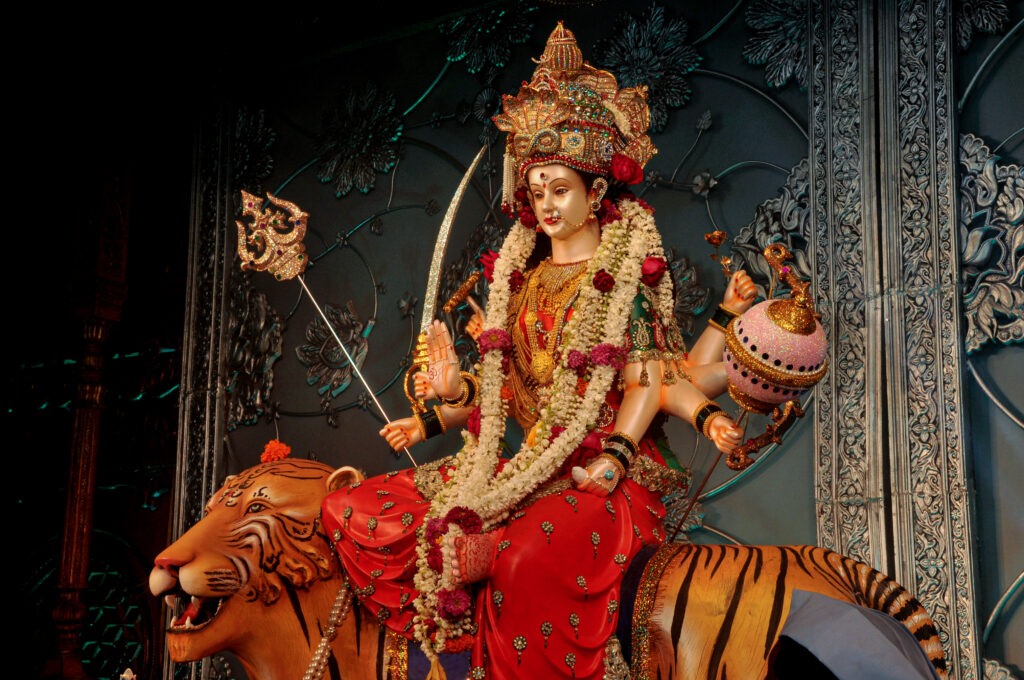 idol-statue-goddess-maa-durga-happy-navratri-dussehra-1024x680.jpg